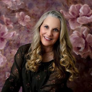 Meet your Posher, Ellen